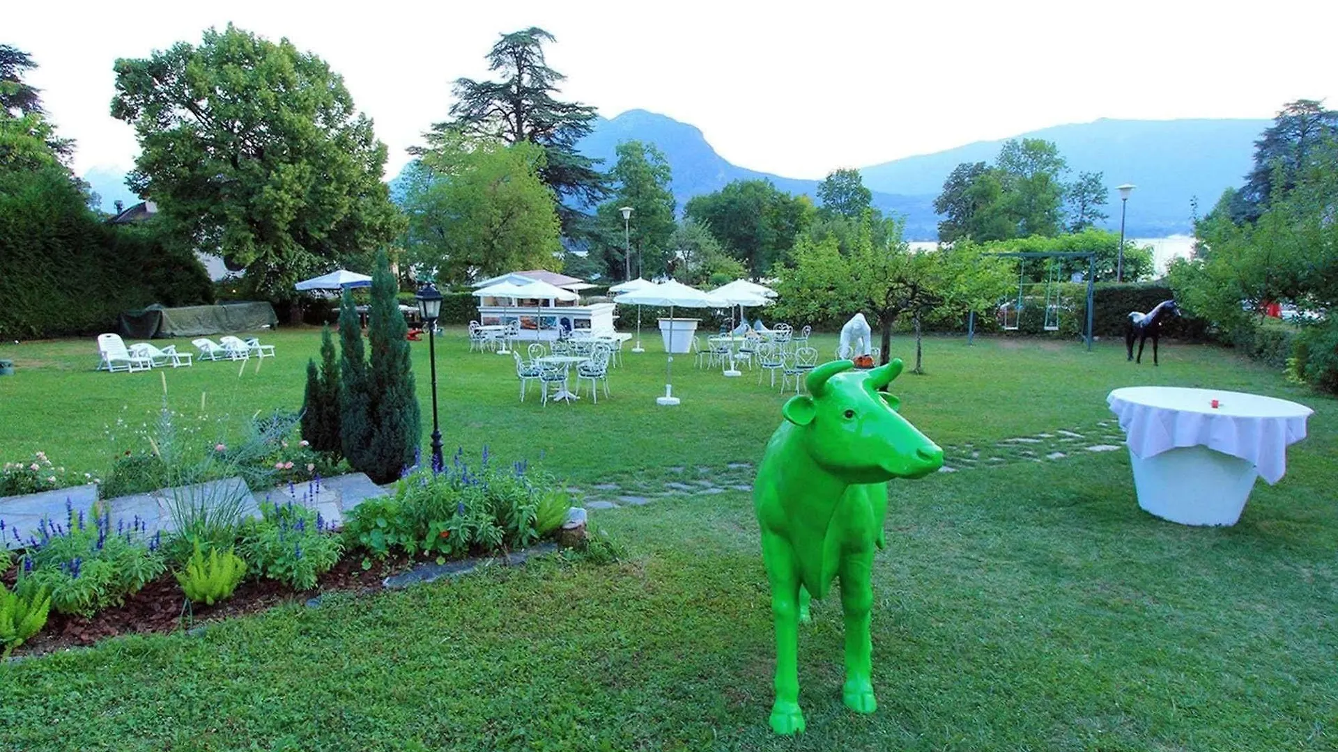 La Villa Des Fleurs Talloires-Montmin Hotel